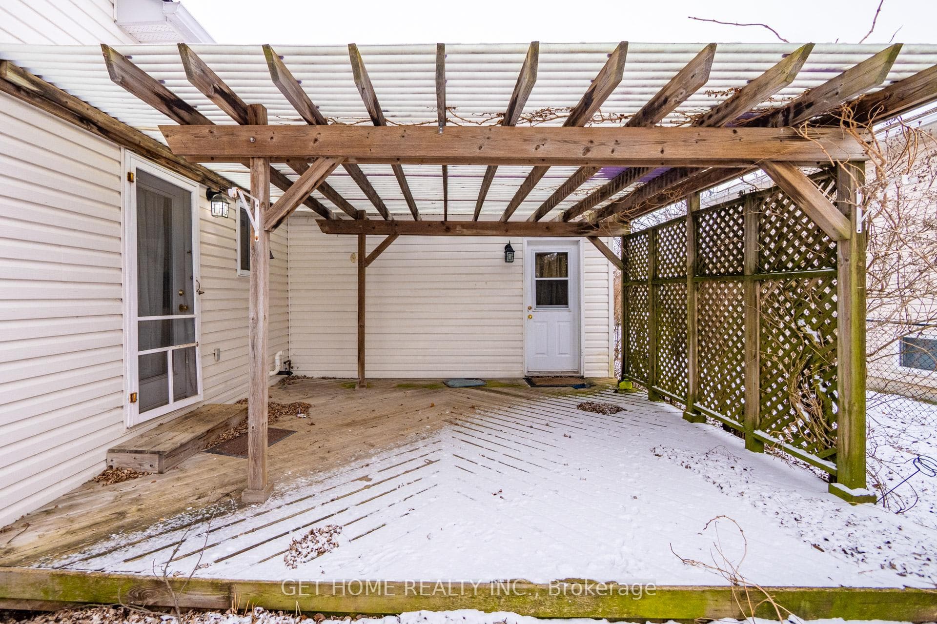 7 DONNA Drive photo 37