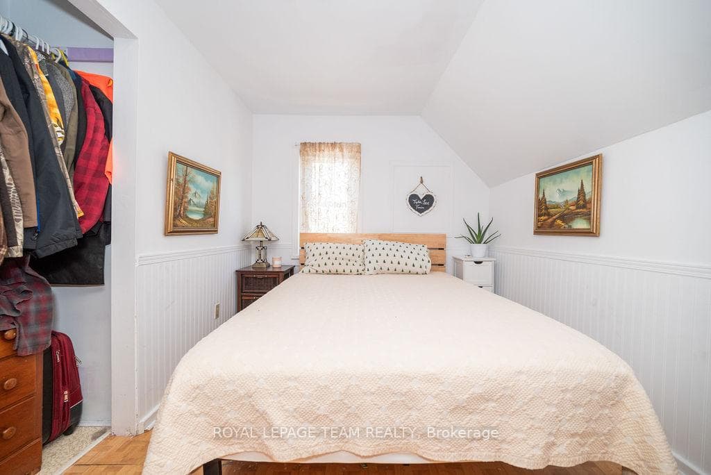 11168 60 Highway photo 37