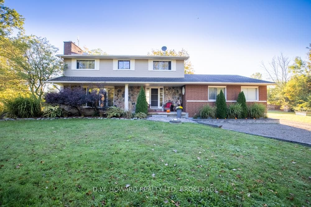 2264 Shisler Road photo 1