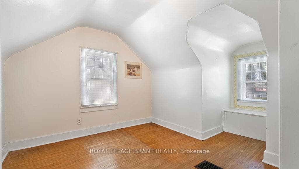 505 St. Paul Avenue photo 16