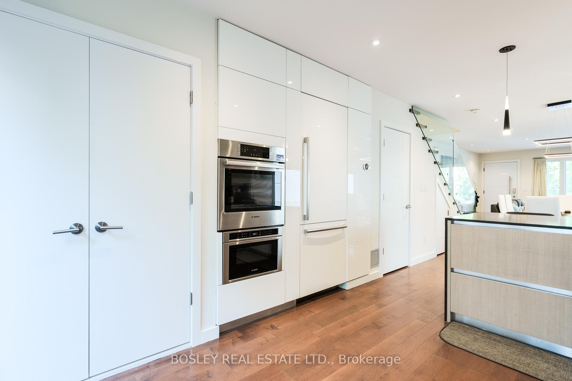 124 Coleridge Avenue photo 12