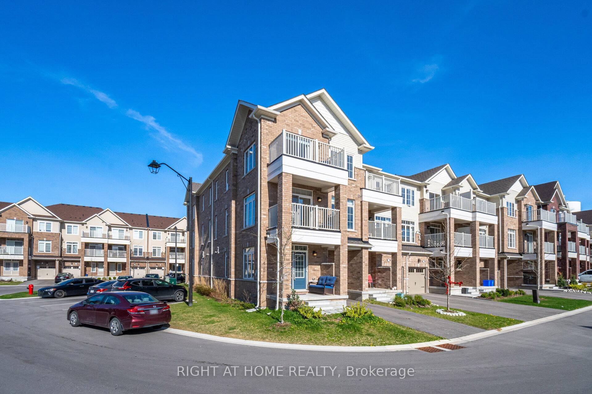 113 Hartley Avenue Unit 71 photo 4