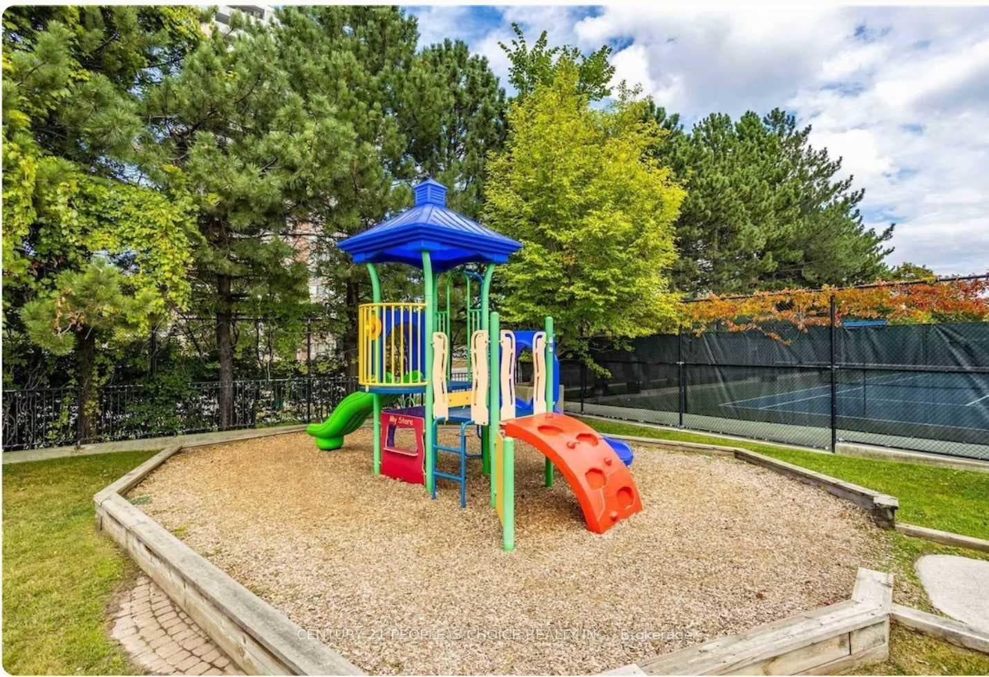 3233 Eglinton Avenue Unit 1004 photo 18