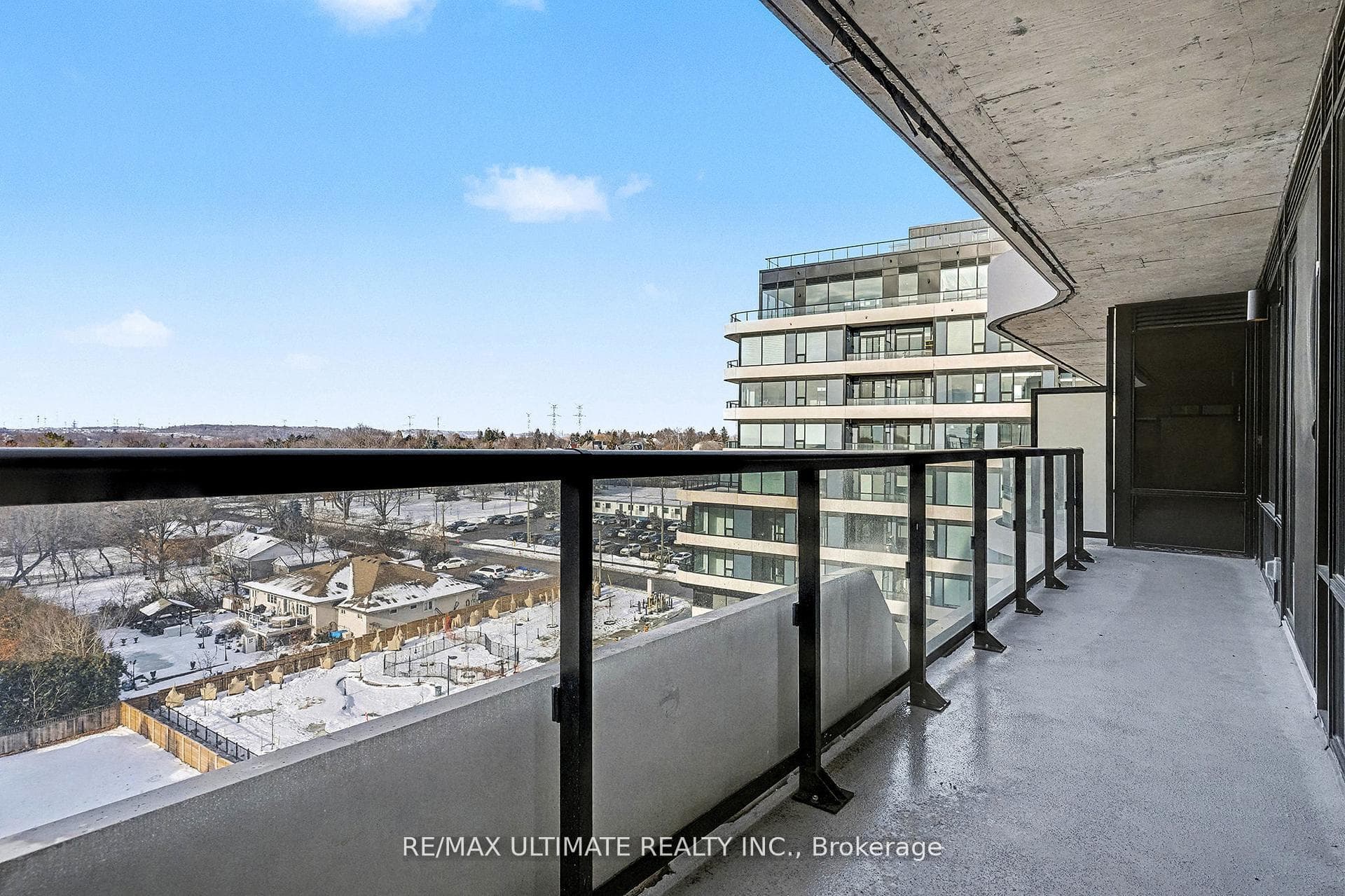 8188 Yonge Street Unit 727 photo 15