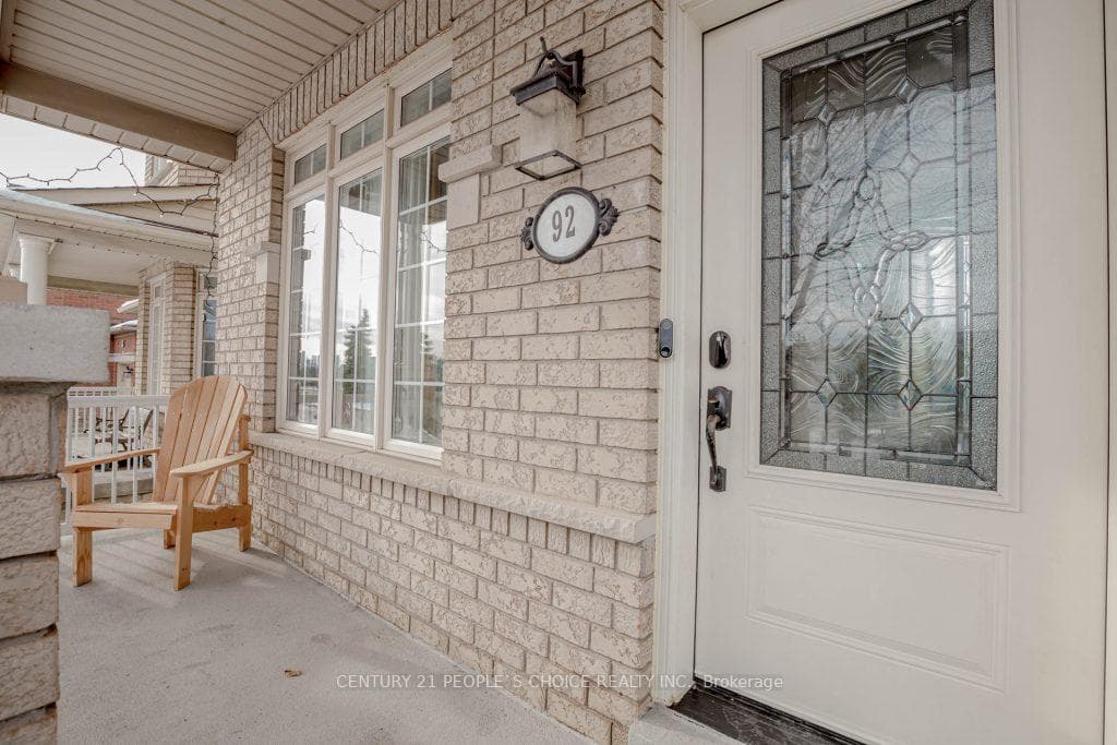 92 Legnano Crescent photo 4
