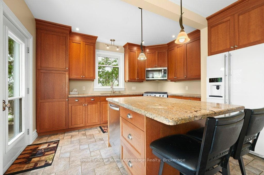 Kitchen with Island