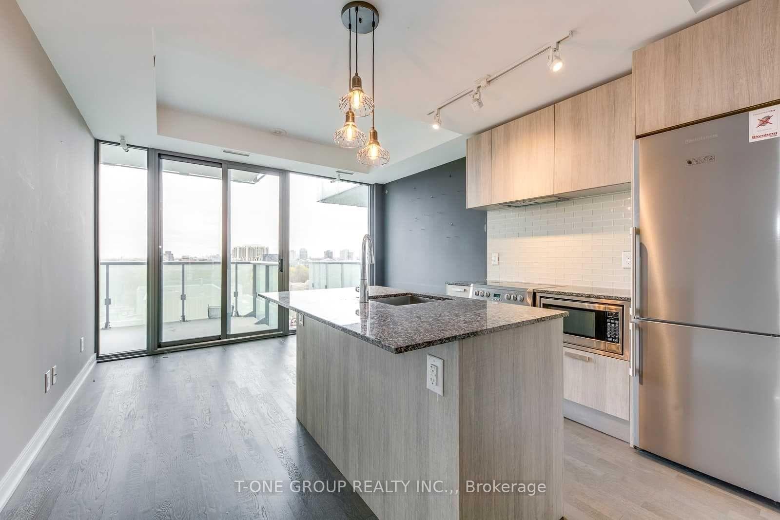 57 St Joseph Street Unit 1015 photo 5