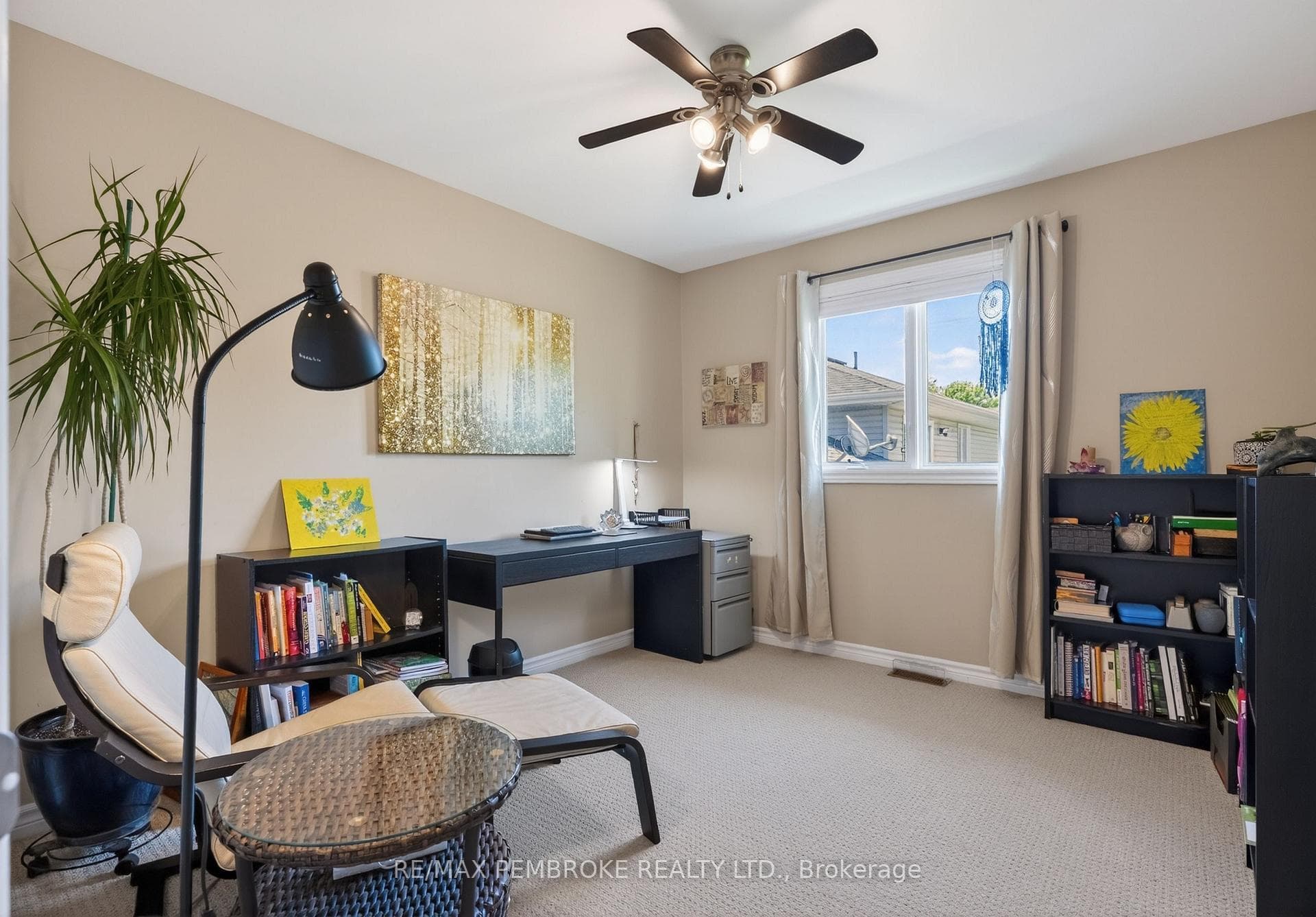 39 Oak Avenue photo 20