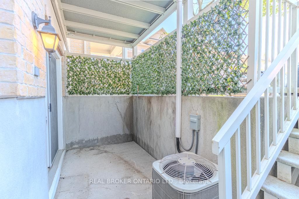 176 Paseo Private Unit 2 photo 29