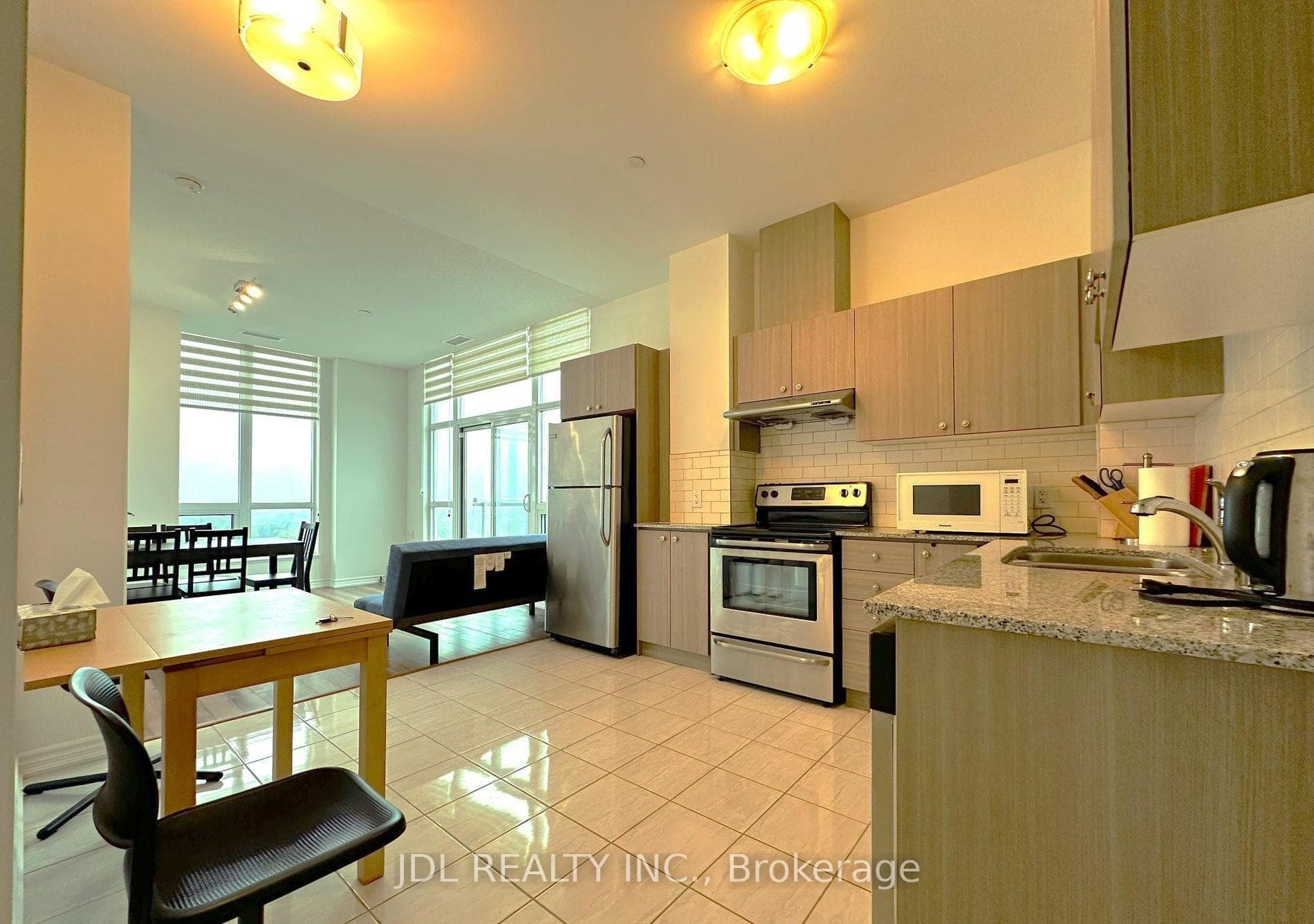 8323 Kennedy Road Unit Ph22 photo 6