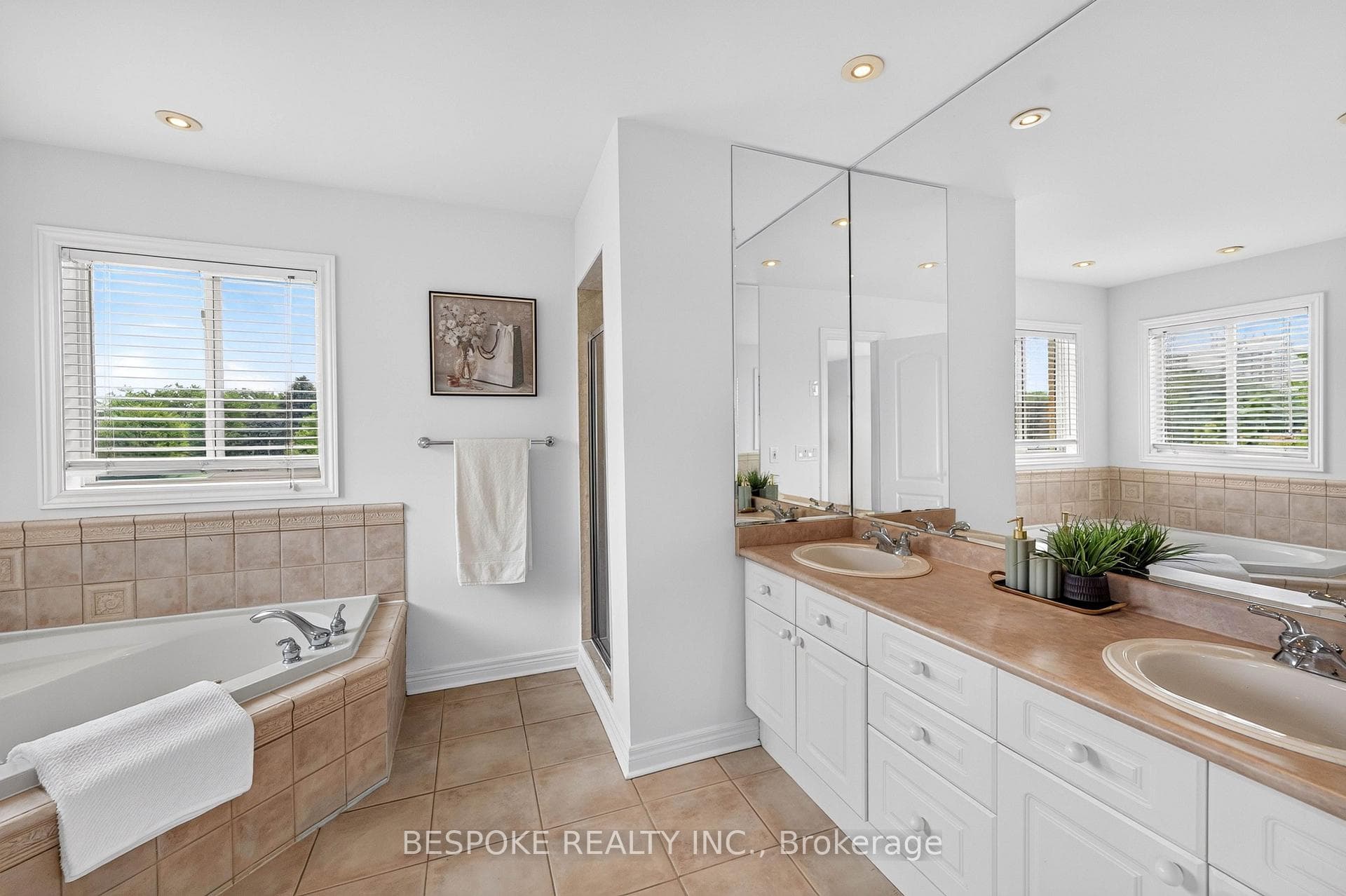 57 Timbercreek Court photo 19