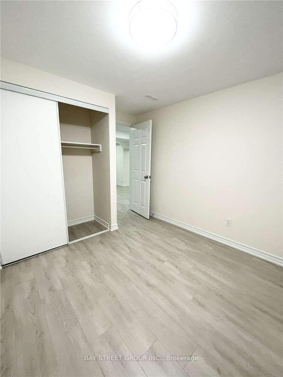 27 Brownsberger Road photo 10