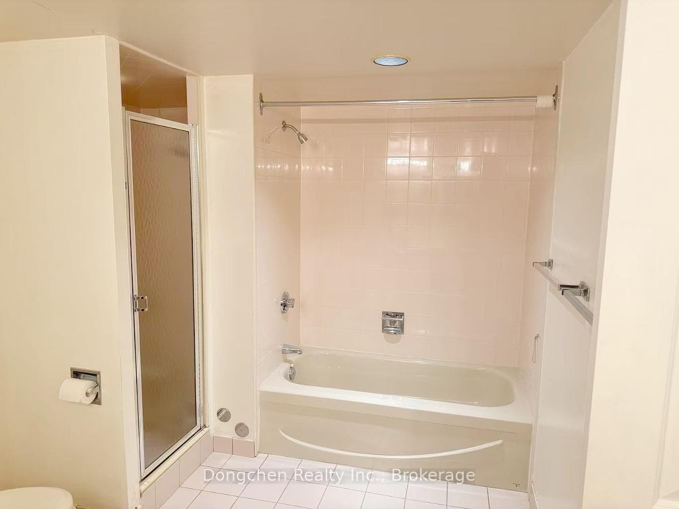 175 Bamburgh Circle Unit 1104 photo 22