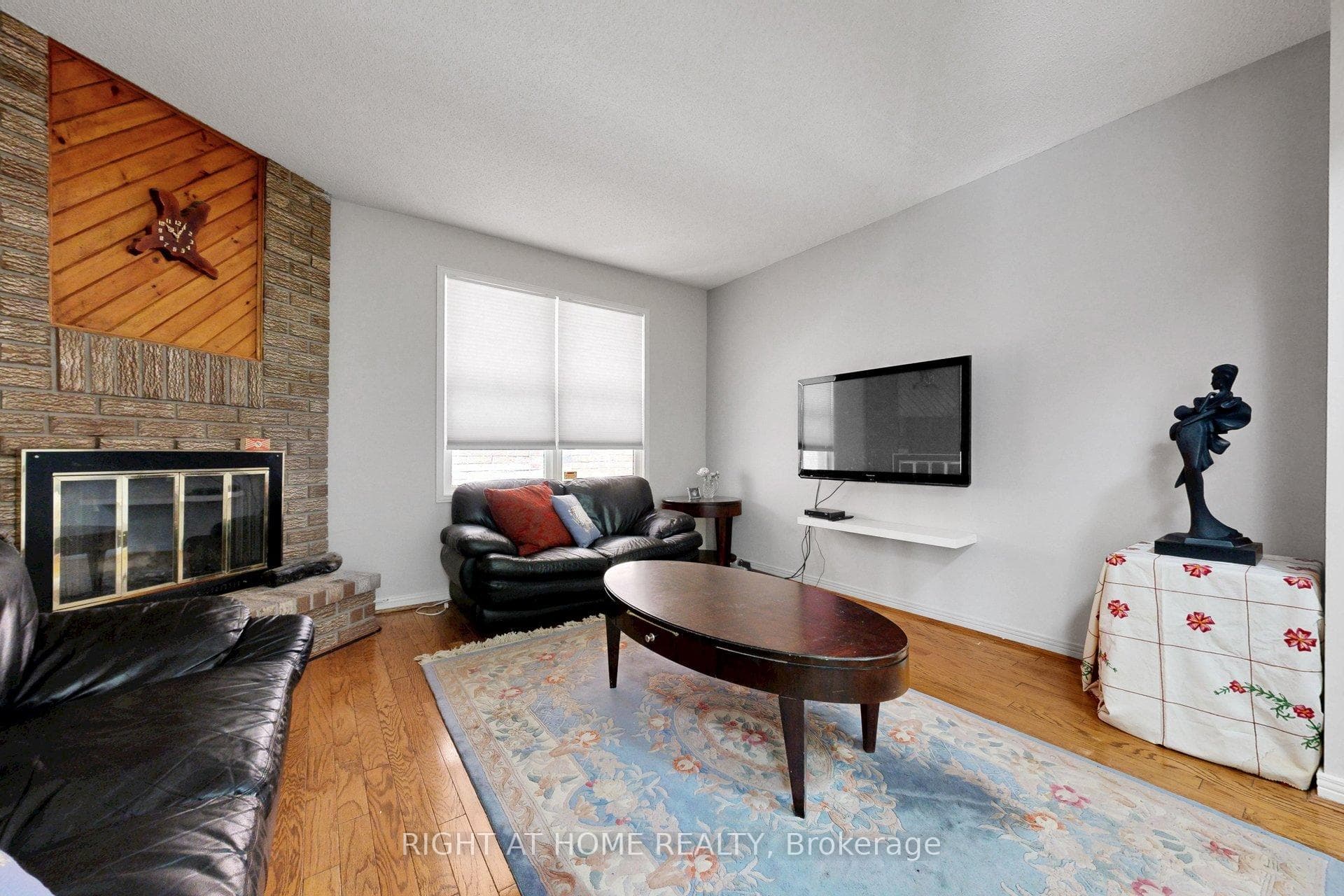 103 Heatherton Way photo 17