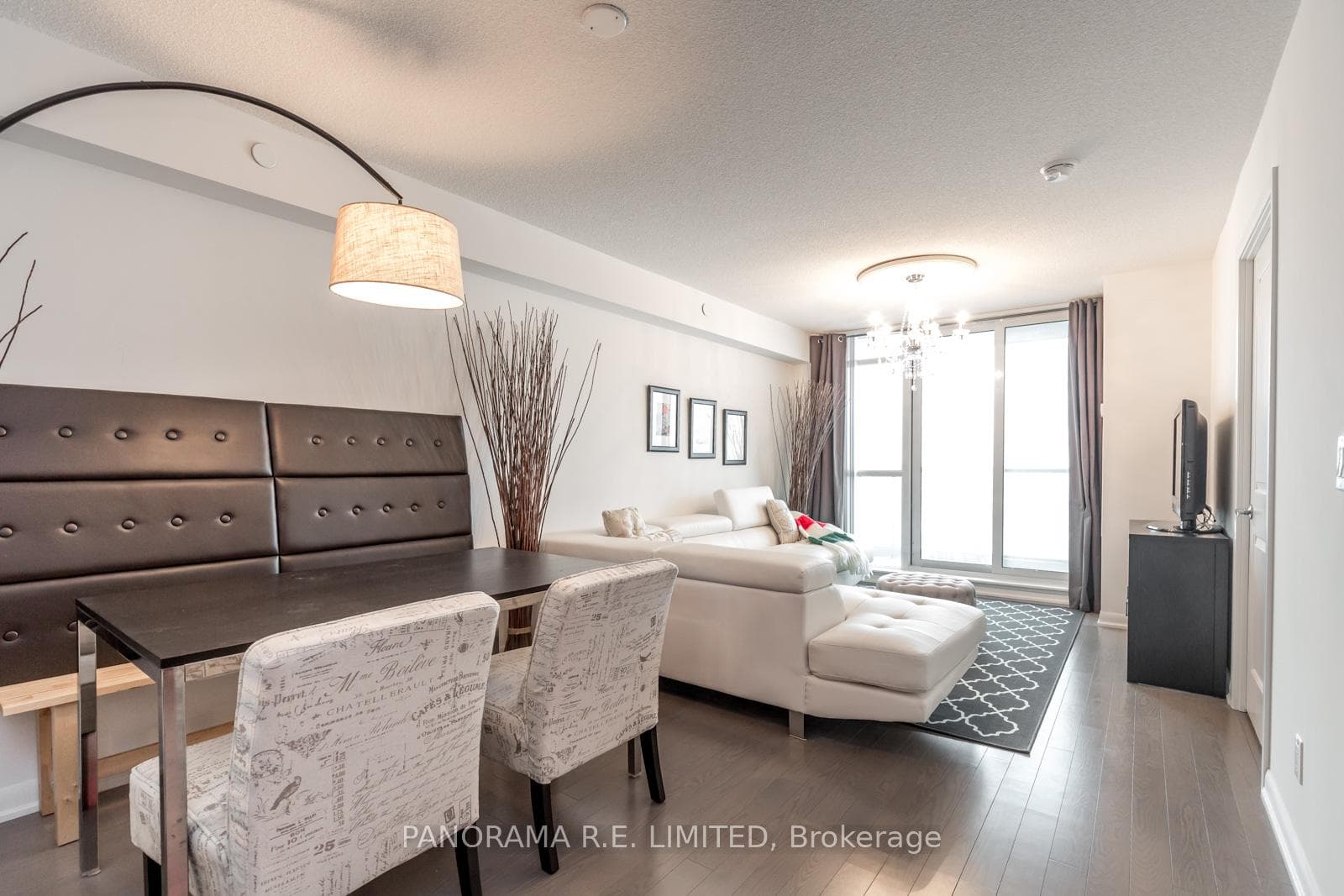 205 Sherway Gardens Road Unit 607 photo 2