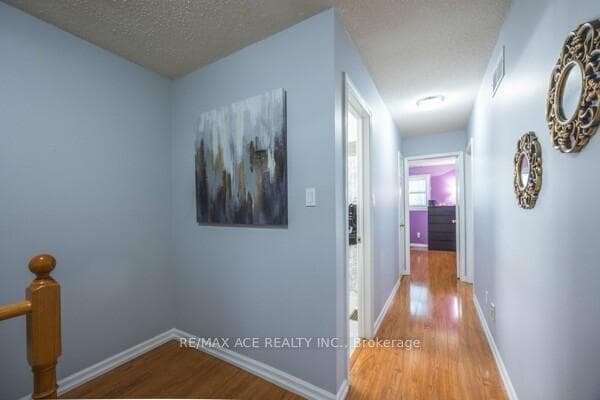 83 Hendon Road photo 18