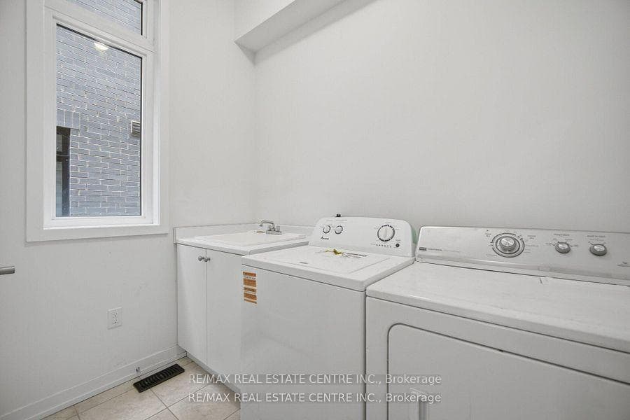 1551 Labine Point photo 34