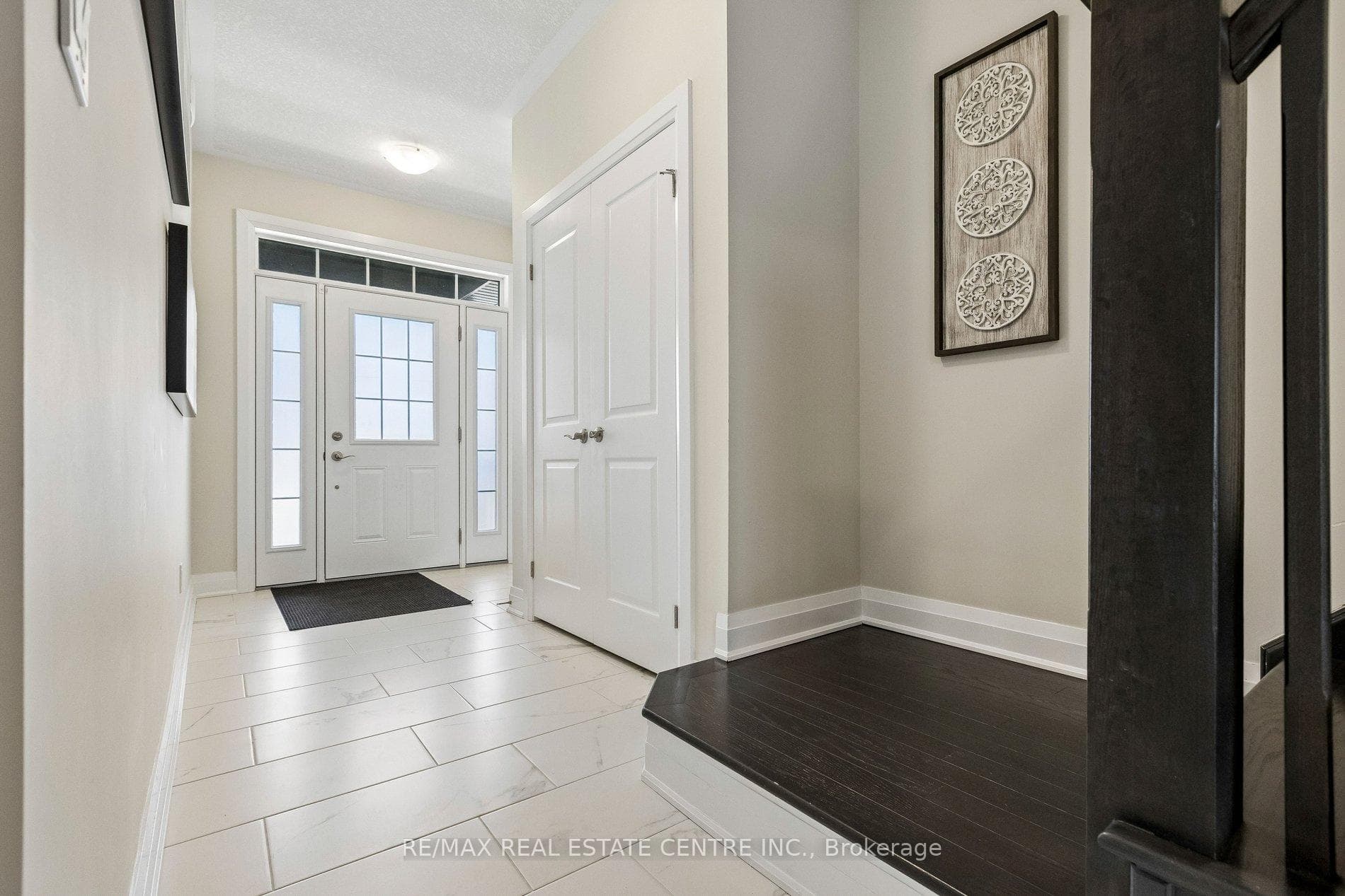 294 Chokecherry Crescent photo 3
