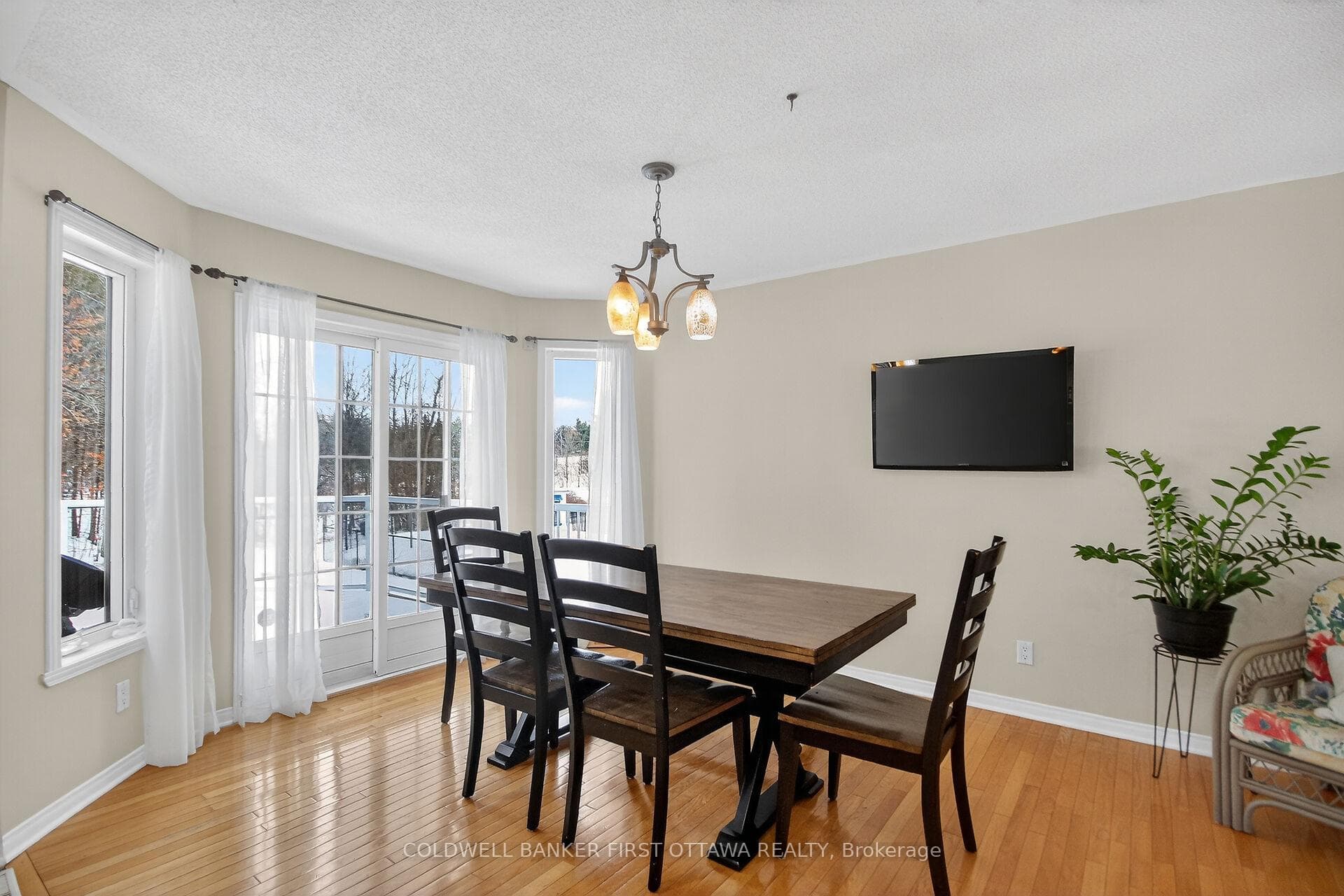 dining room with patio doors to back deck