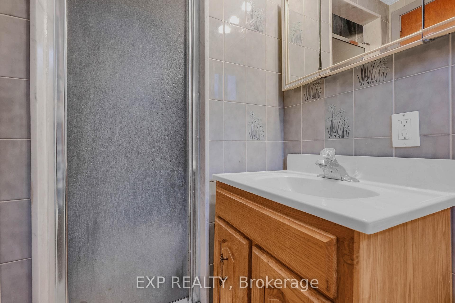 7201 Sigsbee Drive photo 26