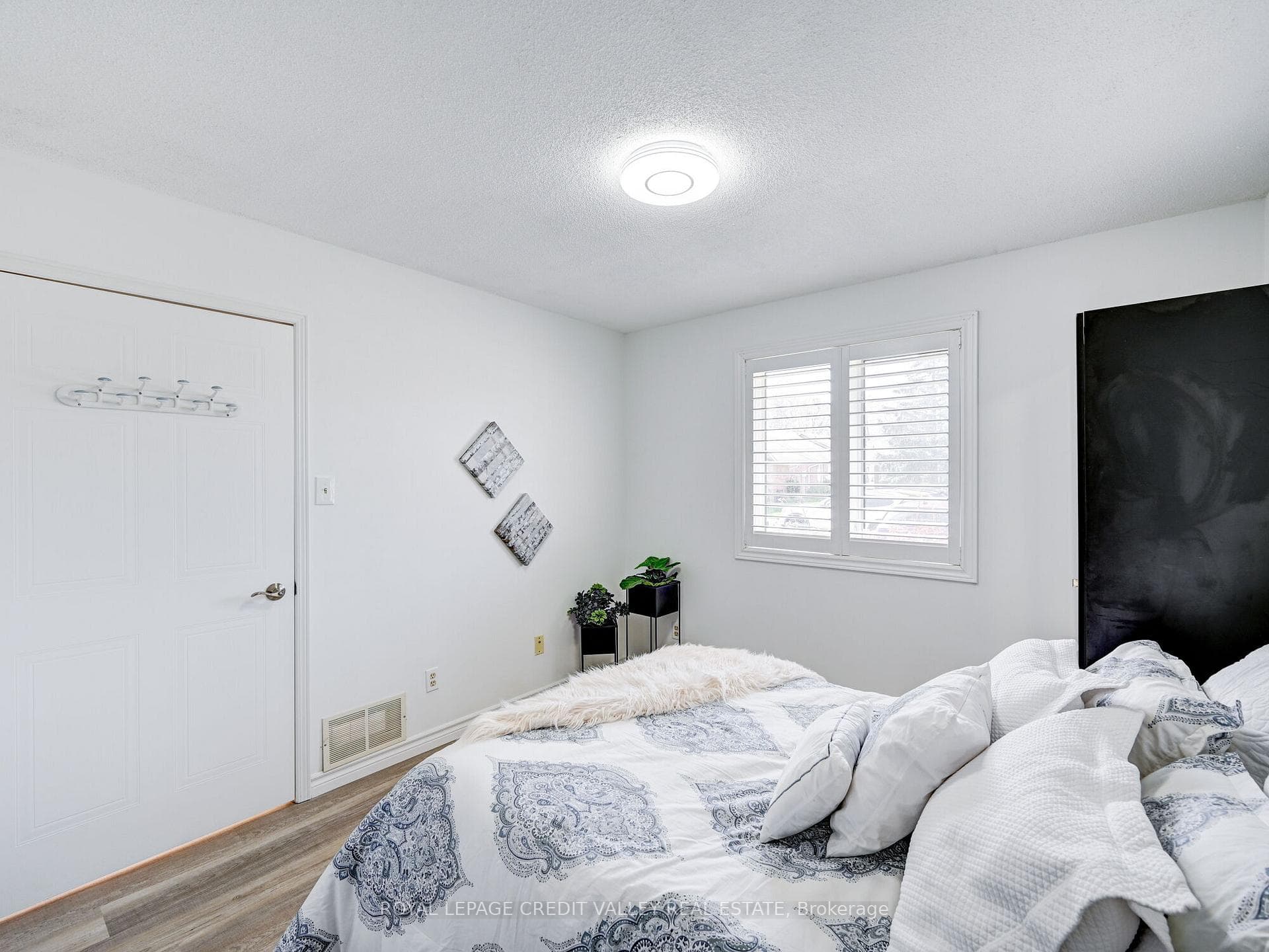 122 Bunting Road Unit 53 photo 19