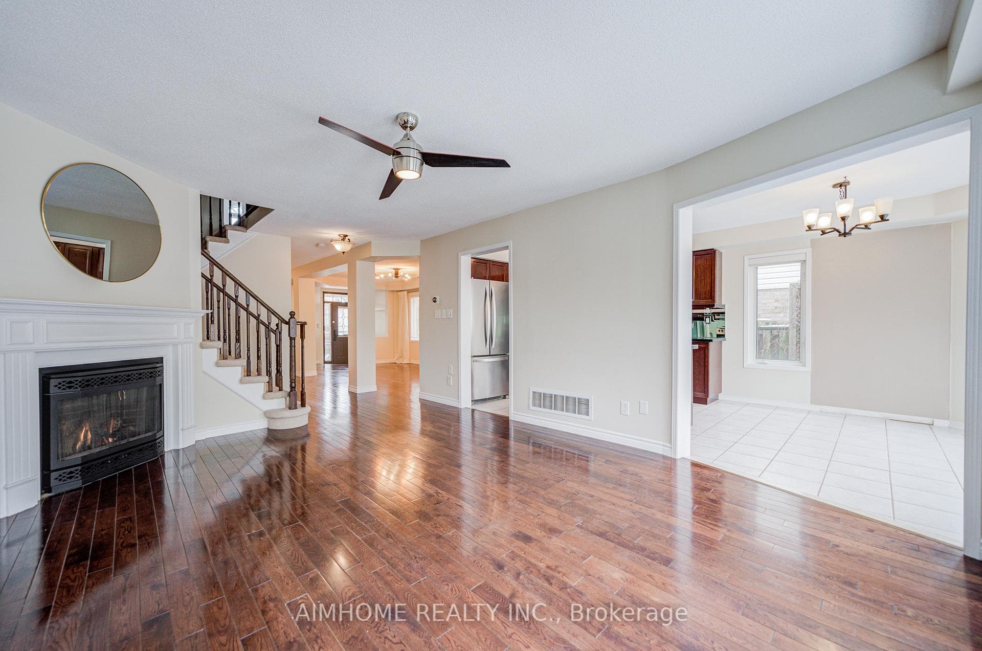 562 Mcbean Avenue photo 18