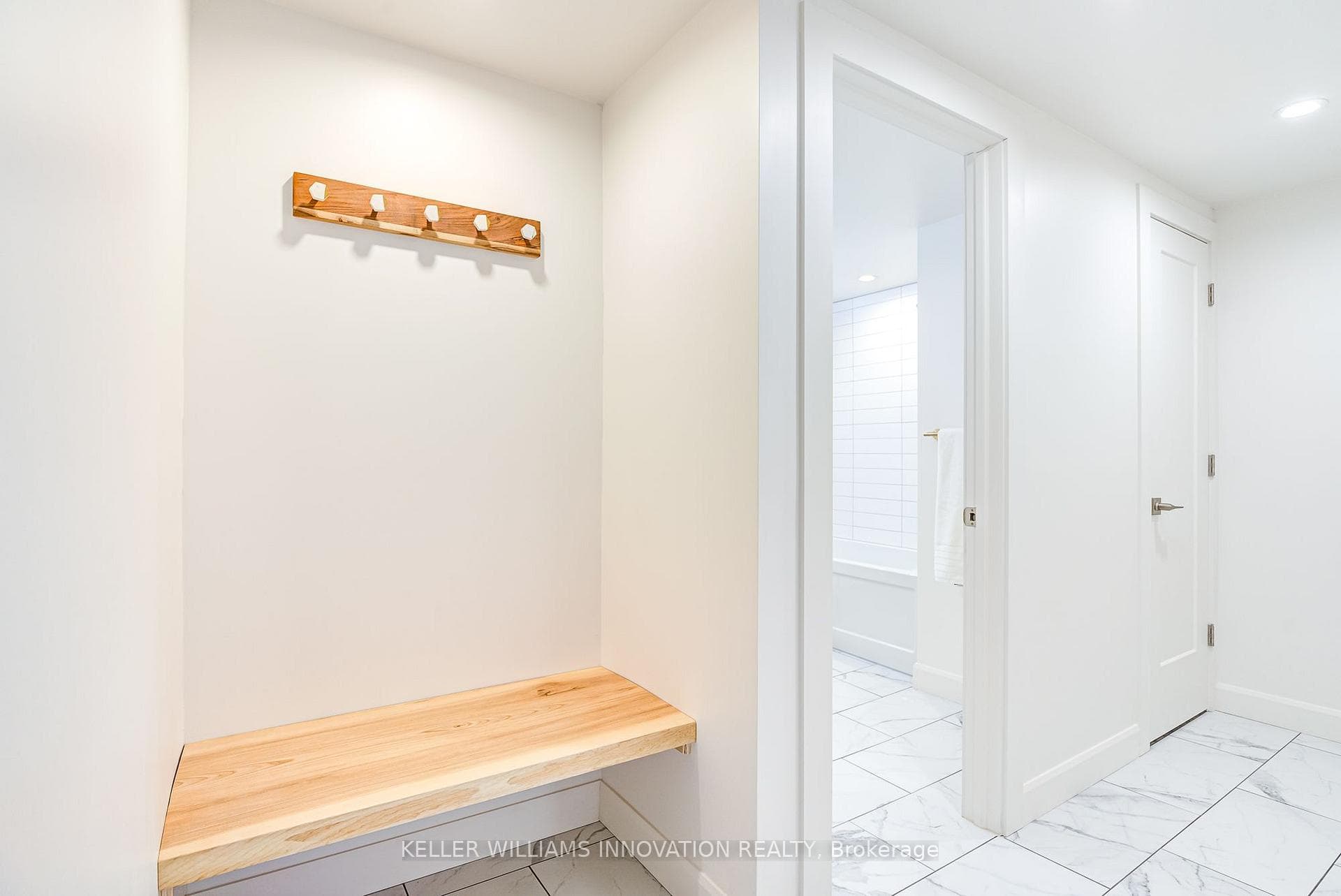 81 Culver Crescent Unit B photo 15