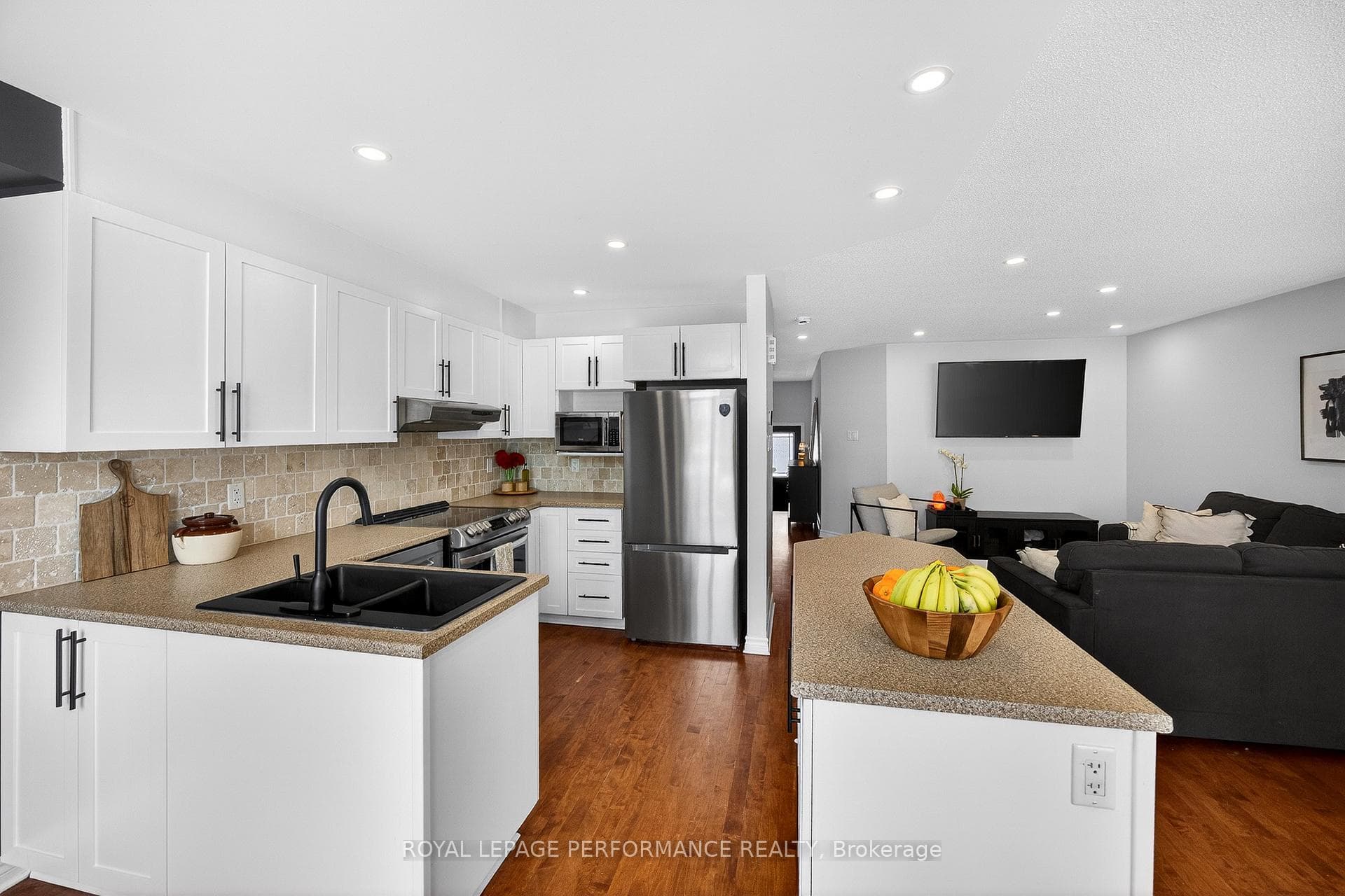 259 Wildcliff Way photo 20