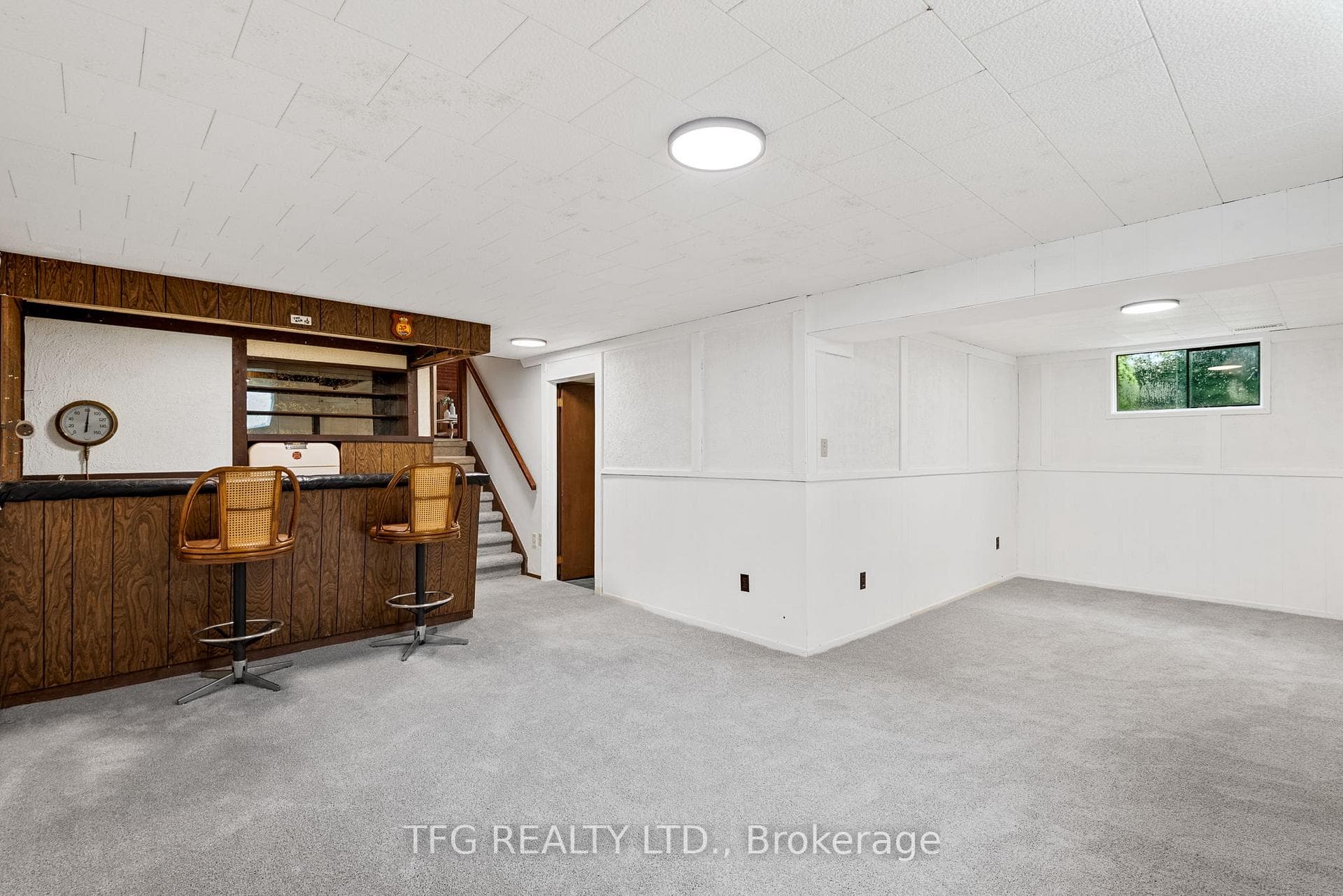 464 Finucane Street photo 12