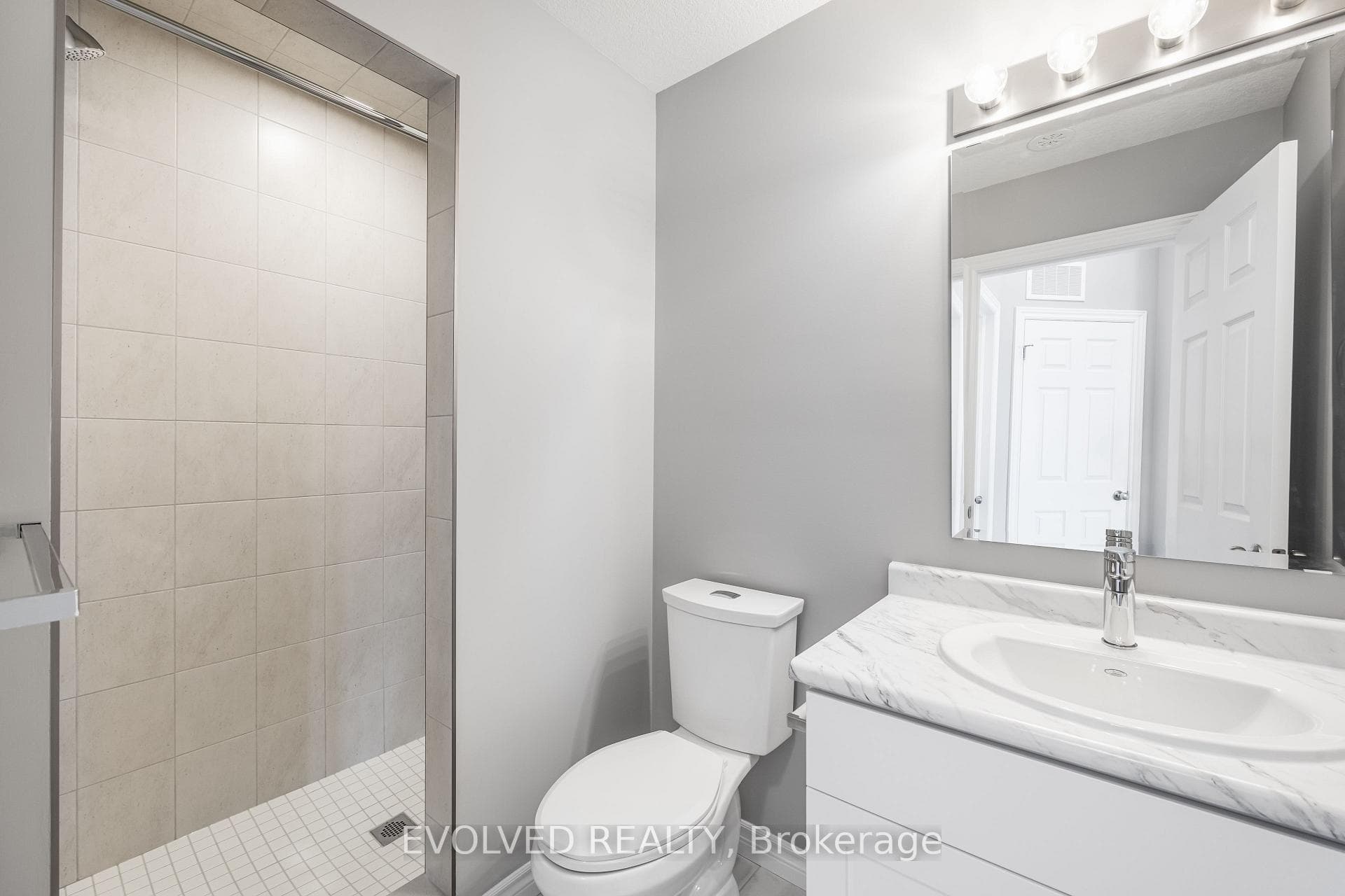 72 Lomond Lane photo 25