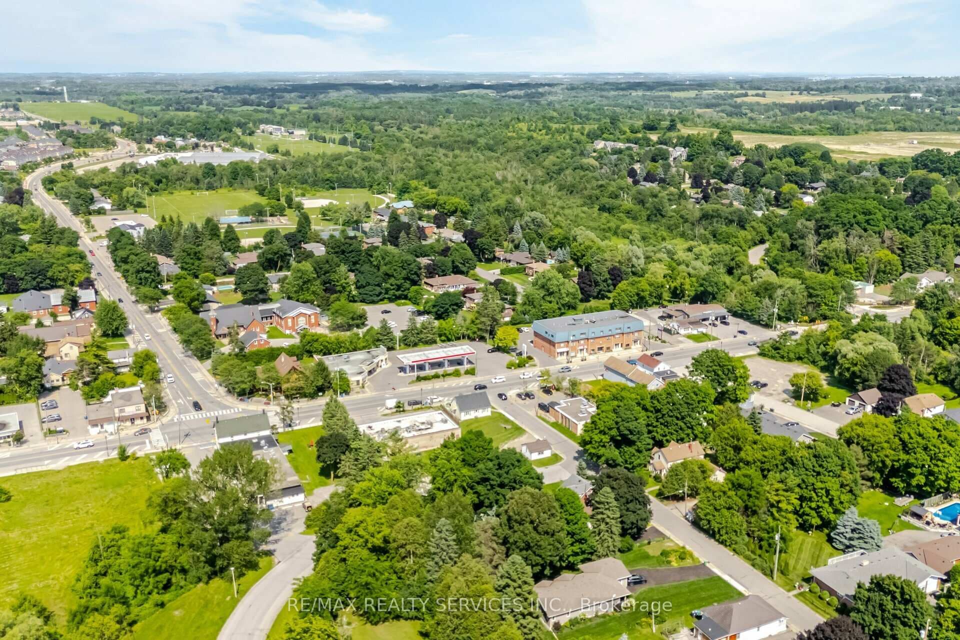 108 Walker Road photo 40
