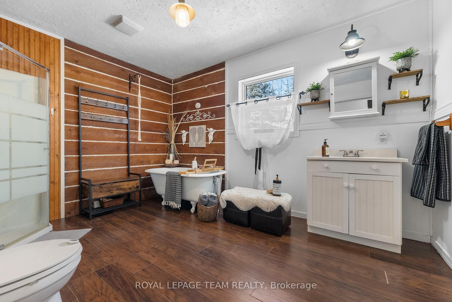 105 Heins Road photo 41