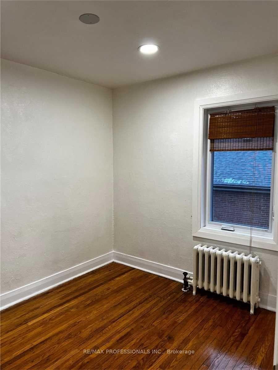 5 Thirty Ninth Street photo 31