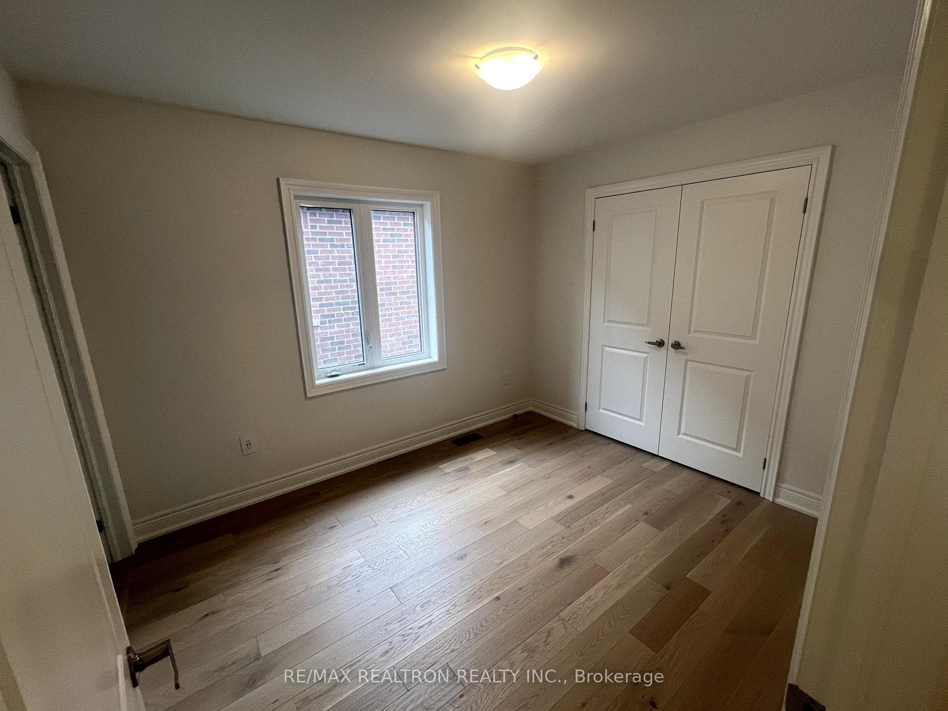 65 Kentledge Avenue photo 16
