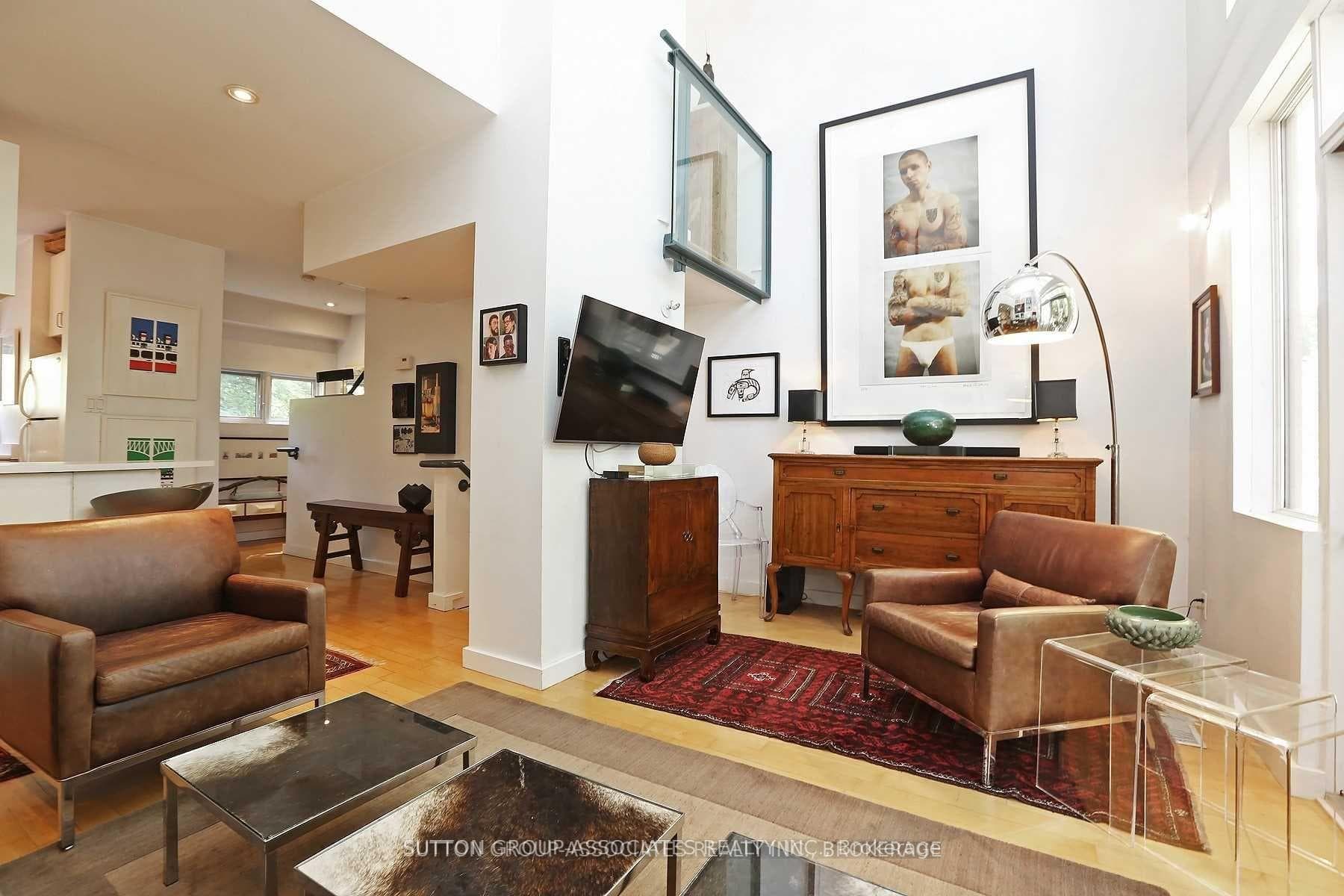 298A Sackville Street photo 8