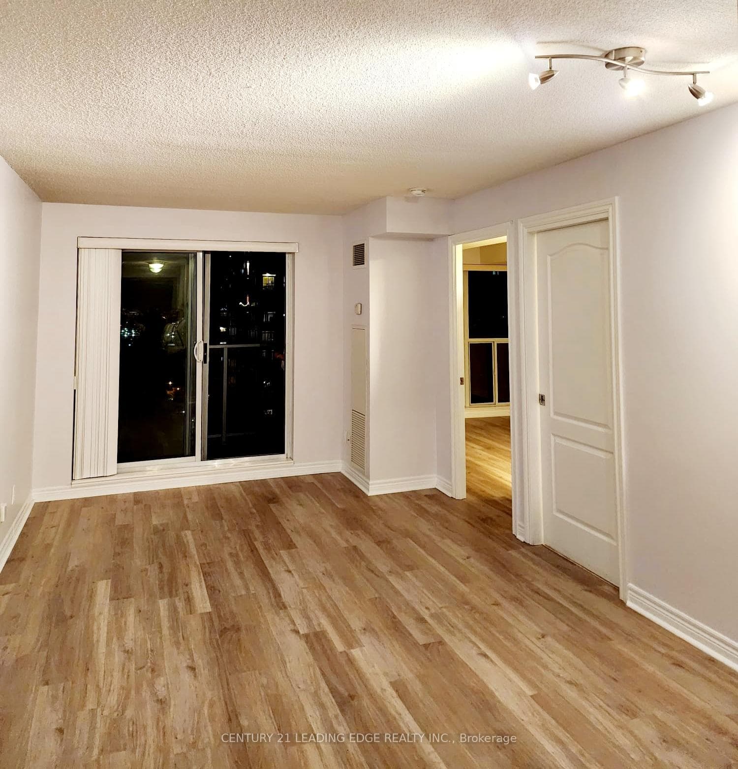 60 Town Centre Court Unit 1706 photo 12