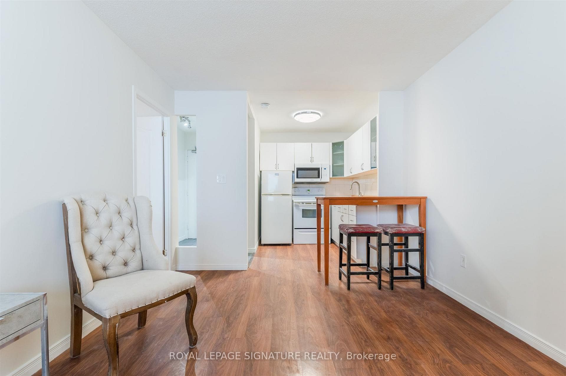 40 Homewood Avenue Unit 2108 photo 16