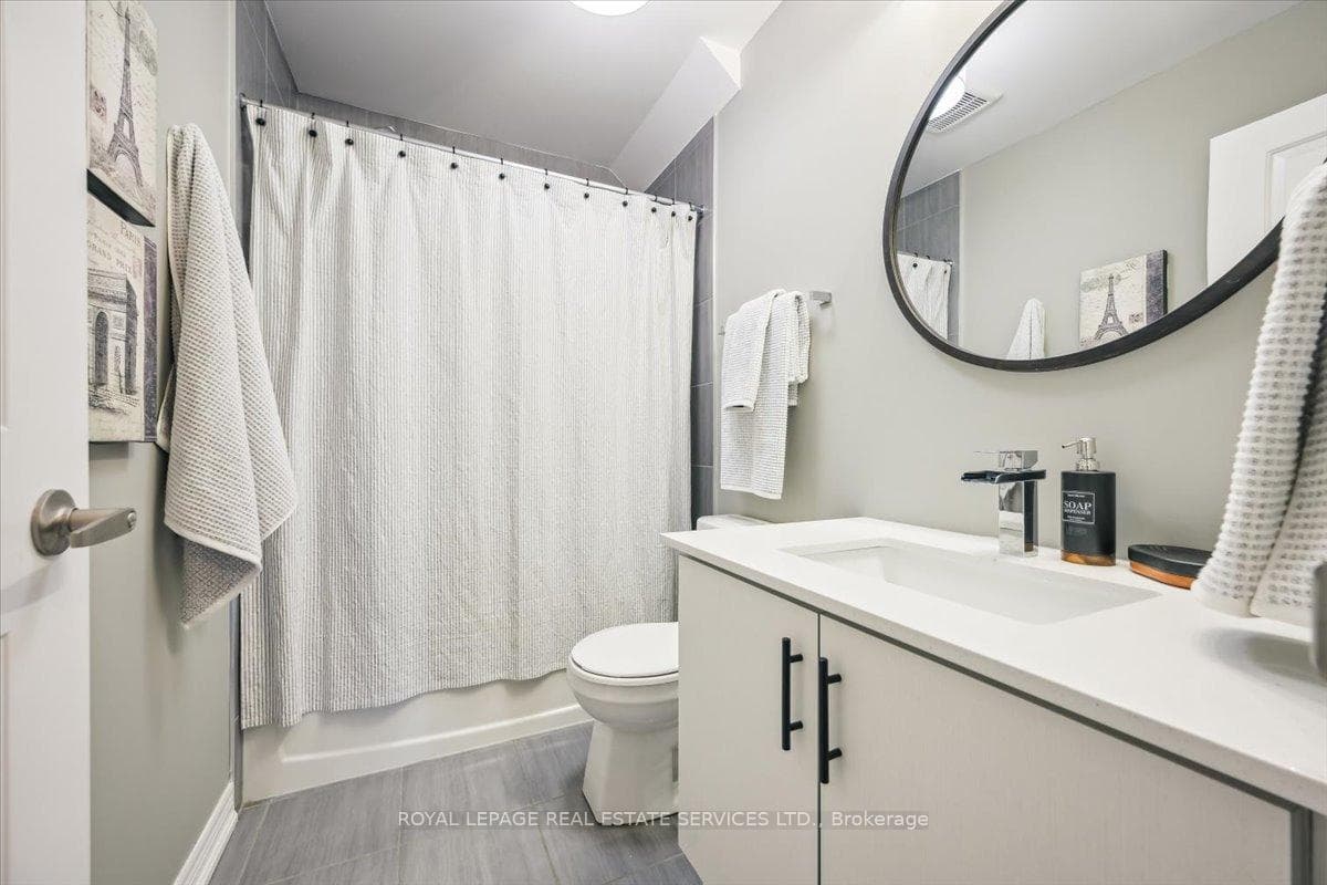 310 Humphrey Street photo 7