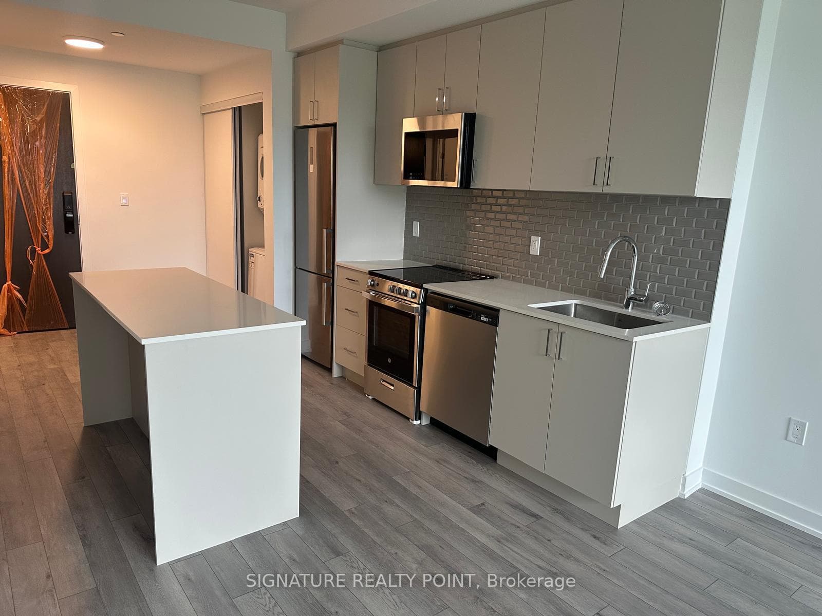 1005 Dundas Street Unit 227 photo 15