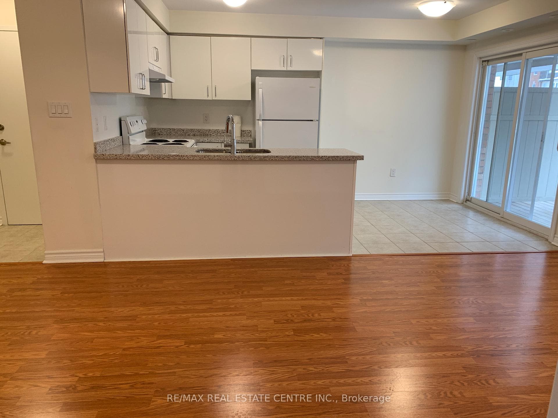 600 Shoreline Drive Unit 1 photo 1