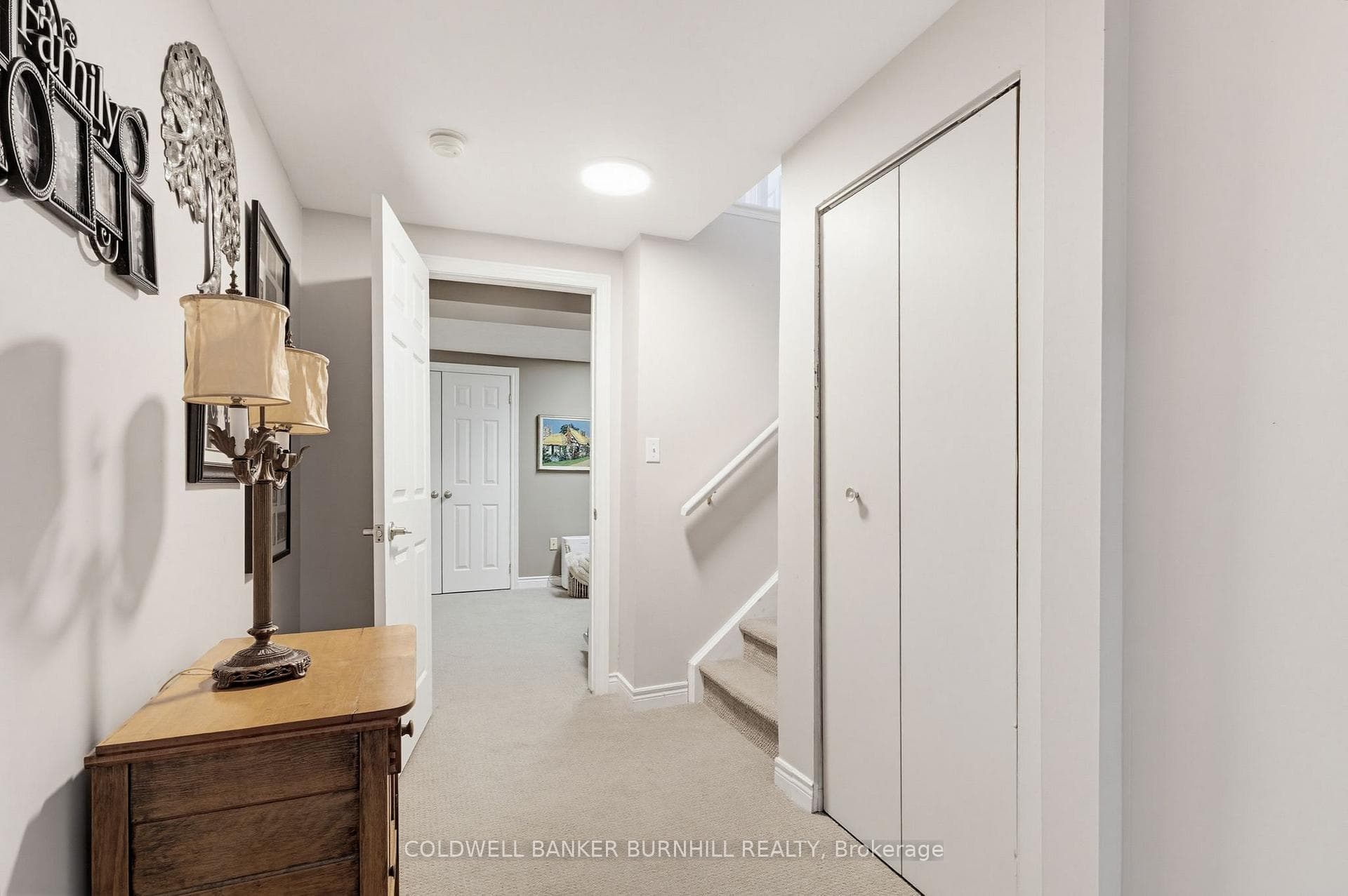 87 Twentyplace Boulevard photo 20