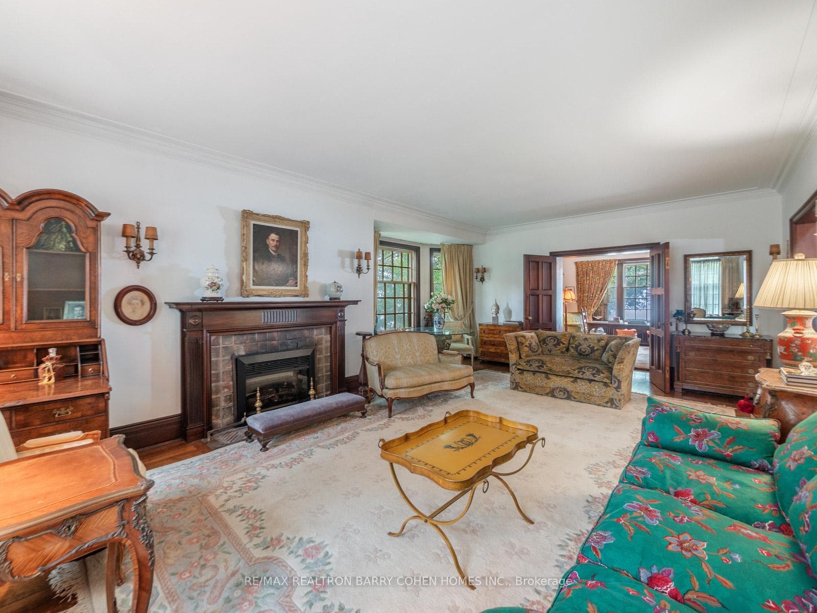 2639 Lake Shore Boulevard photo 12