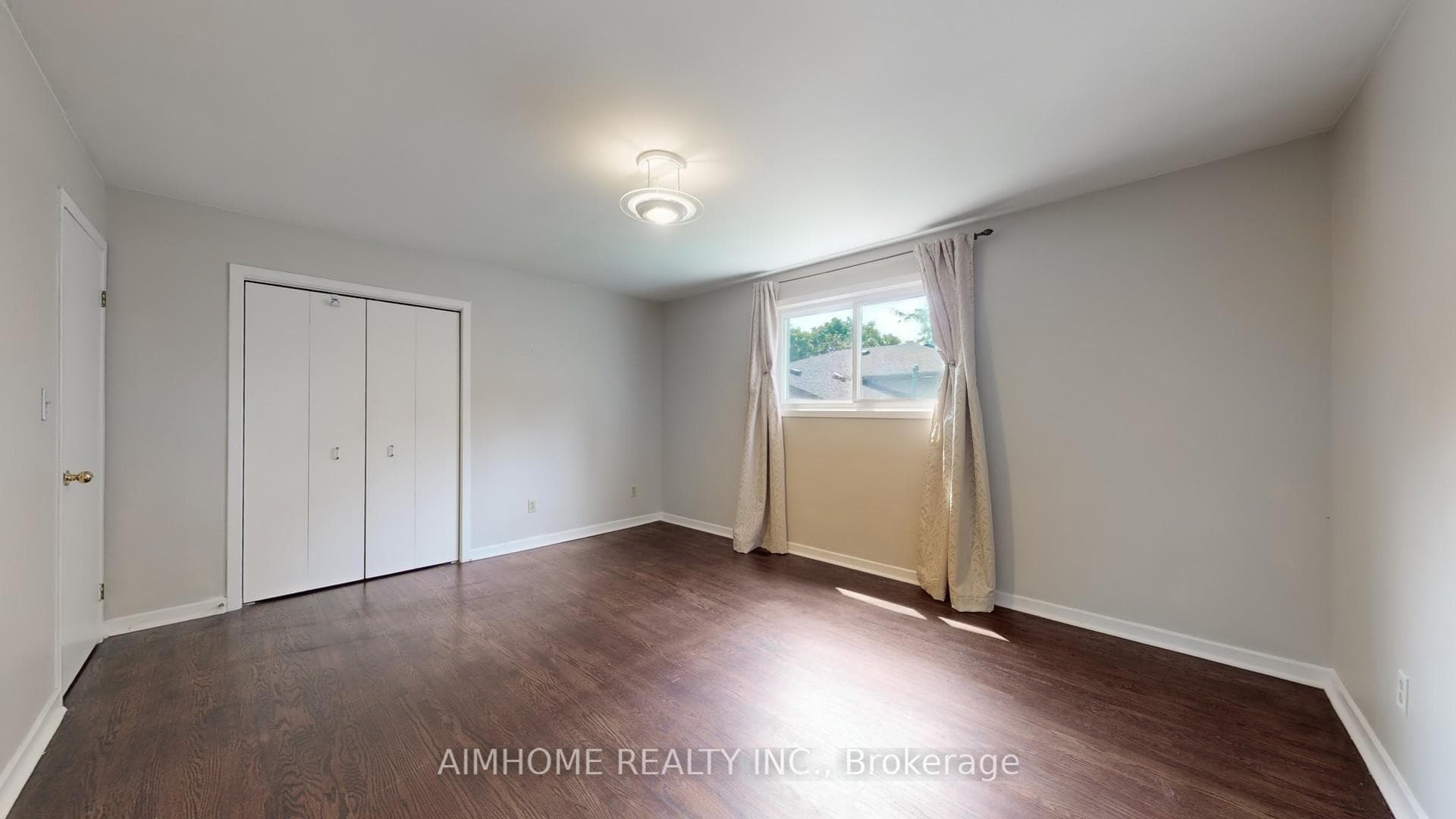 504 Fenwick Place photo 15