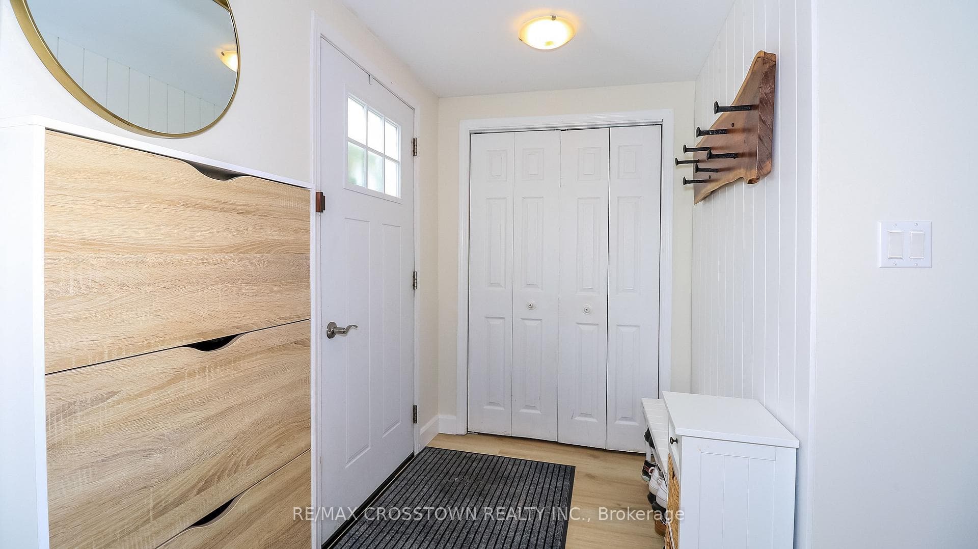 706 Reid Street photo 13