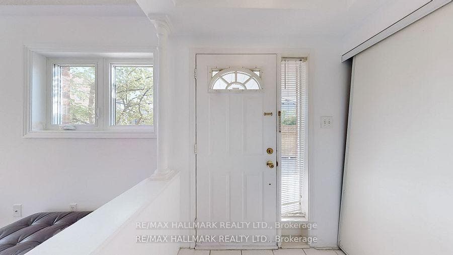 18 Clark Avenue Unit 116 photo 7