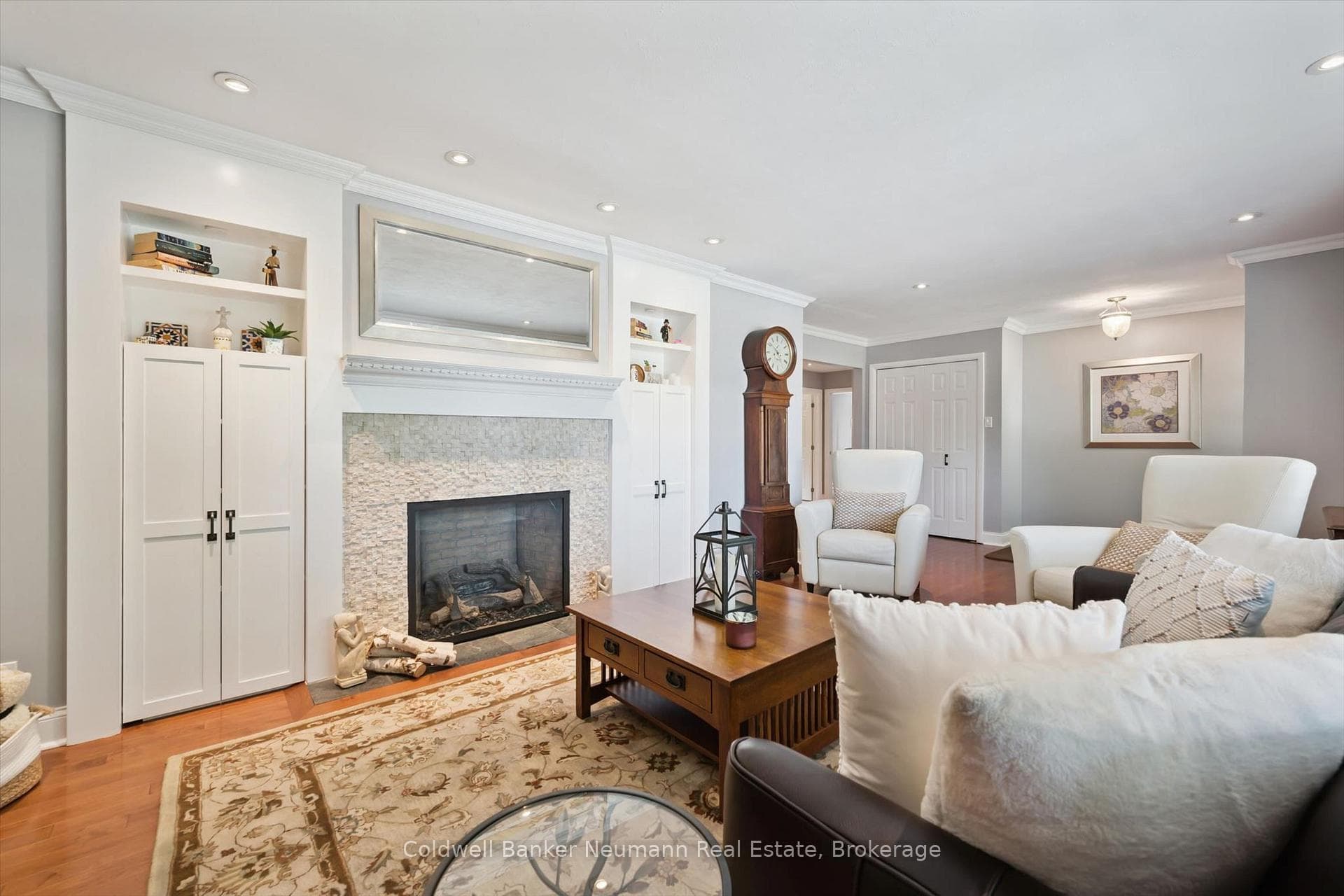 25 Bennett Avenue photo 5