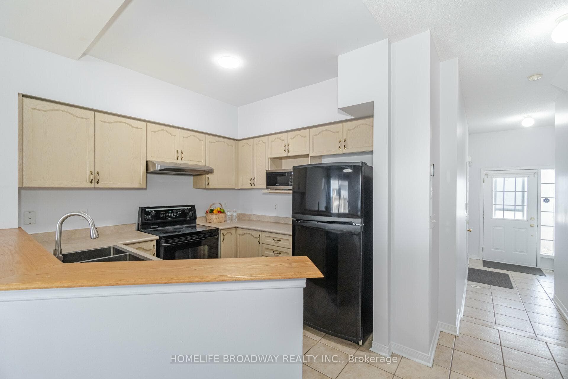 84 Gristone Crescent photo 6
