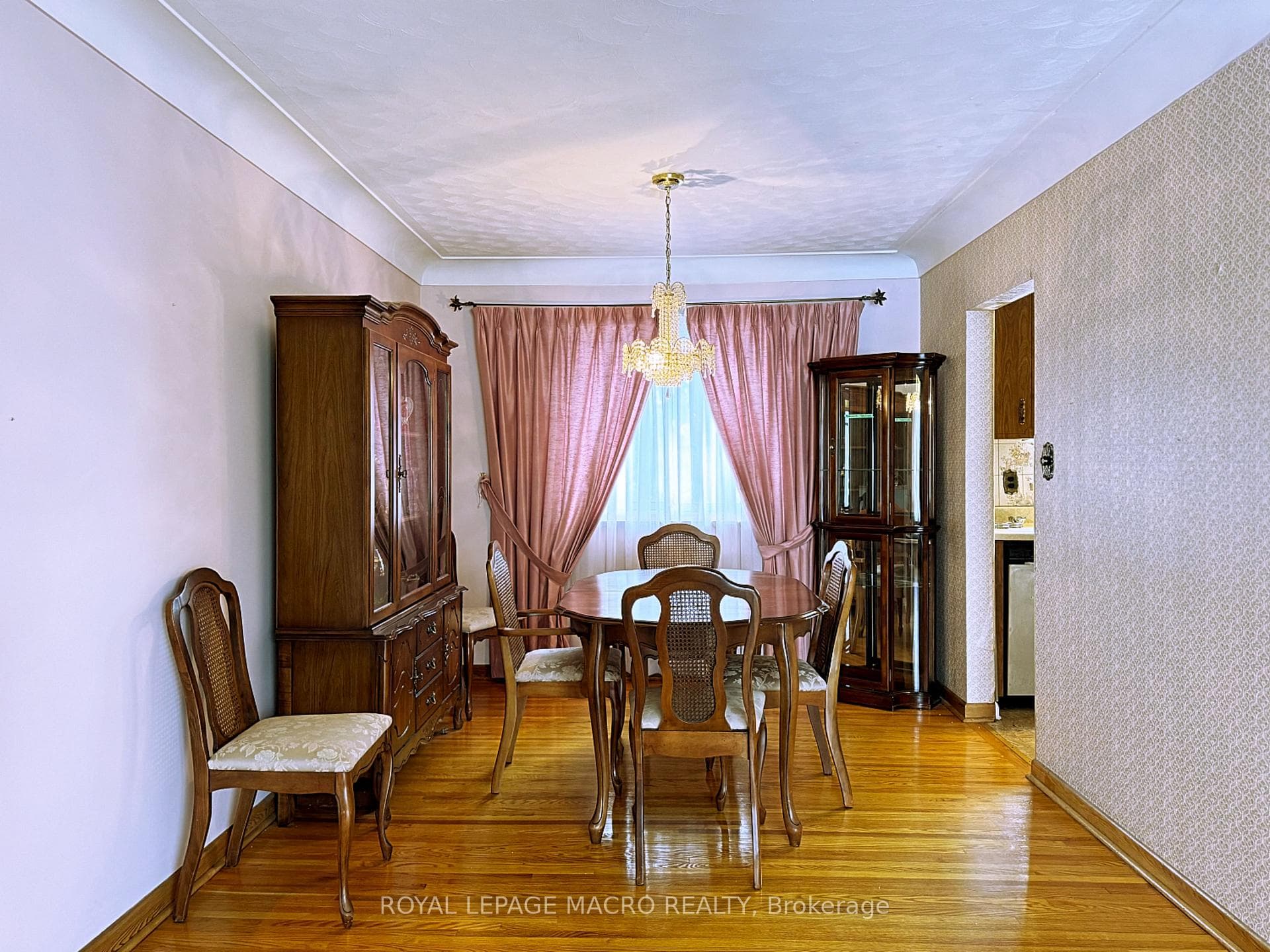 26 Virginia Court photo 8