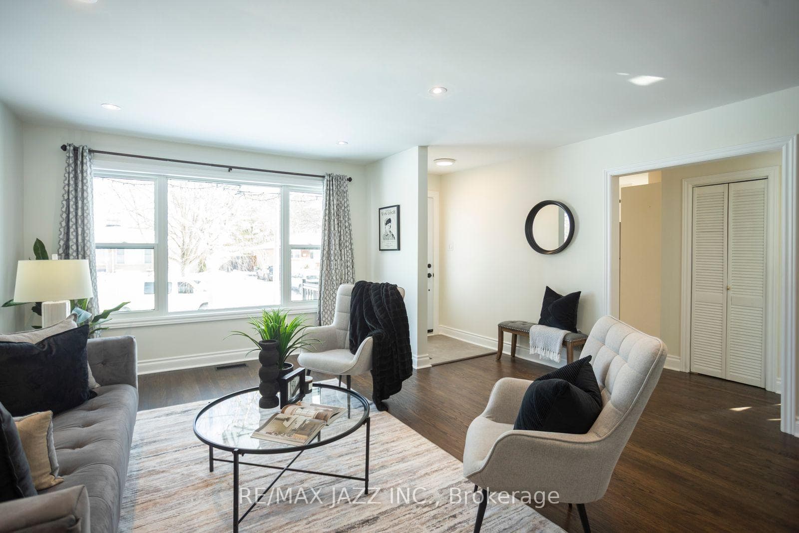256 Trent Street photo 5