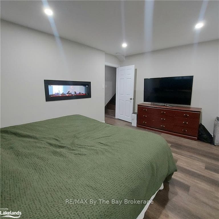 92 BERKELY Street Unit B photo 23